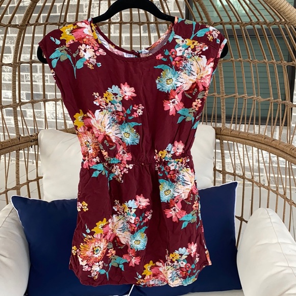 🌵3/$20 Gap Kids Burgundy Floral Dress Large